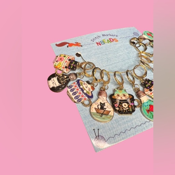 NEW - Stitch Markers - Cat Design - Picture 2 of 4